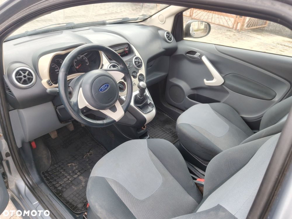Ford KA - 8