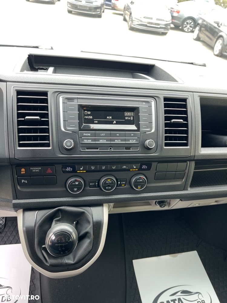 Volkswagen Caravelle LR Comfortline - 36