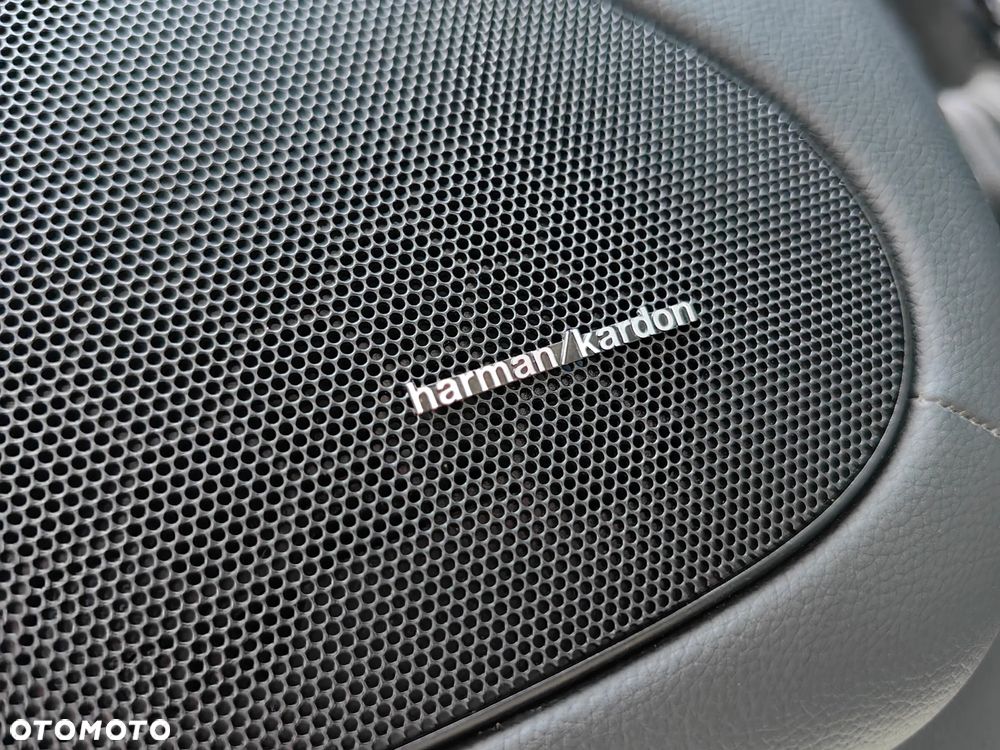 Mercedes-Benz SL - 18