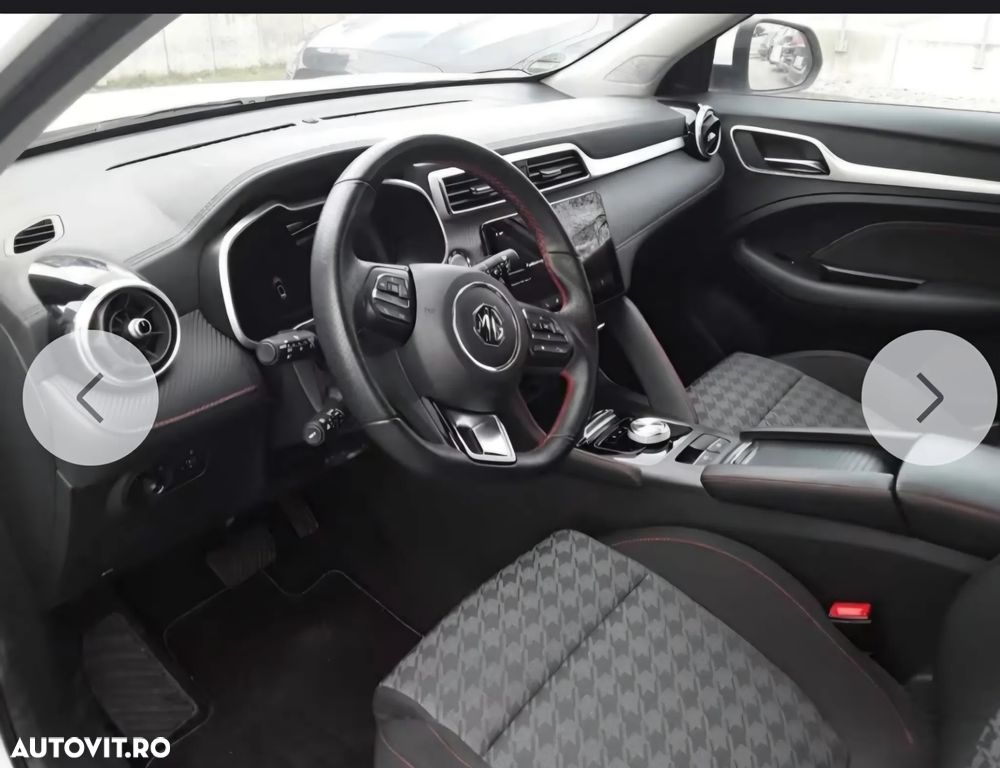 MG ZS EV Standard Luxury - 5