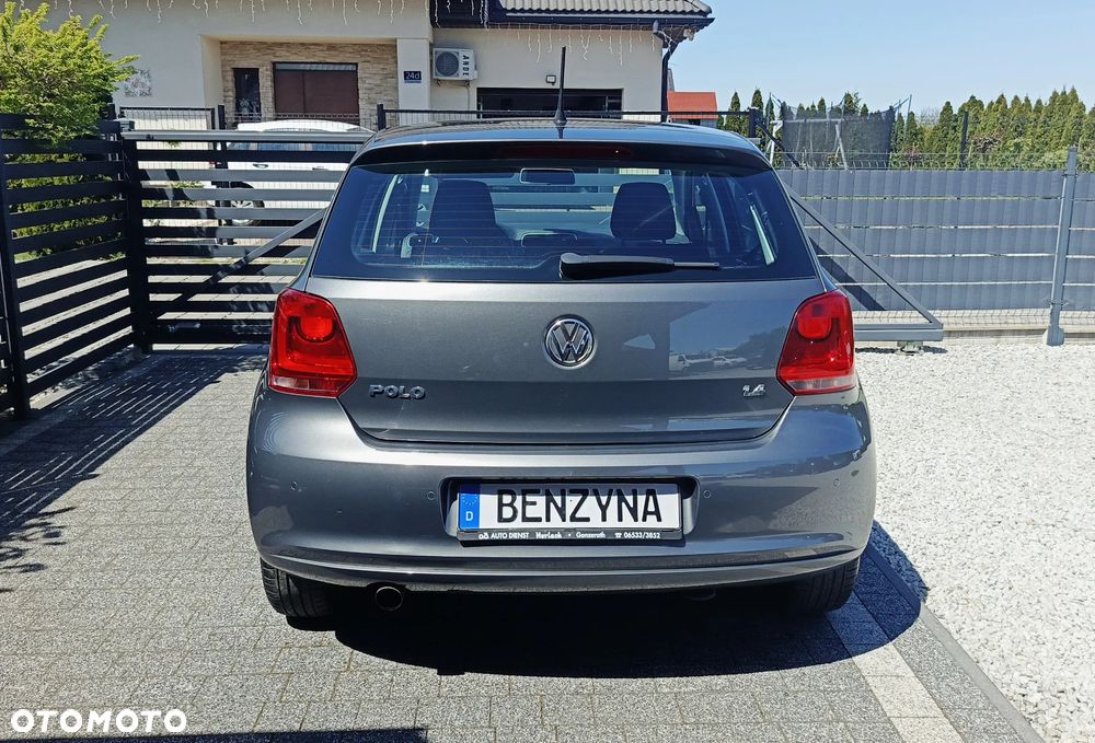 Volkswagen Polo 1.4 16V Comfortline - 9