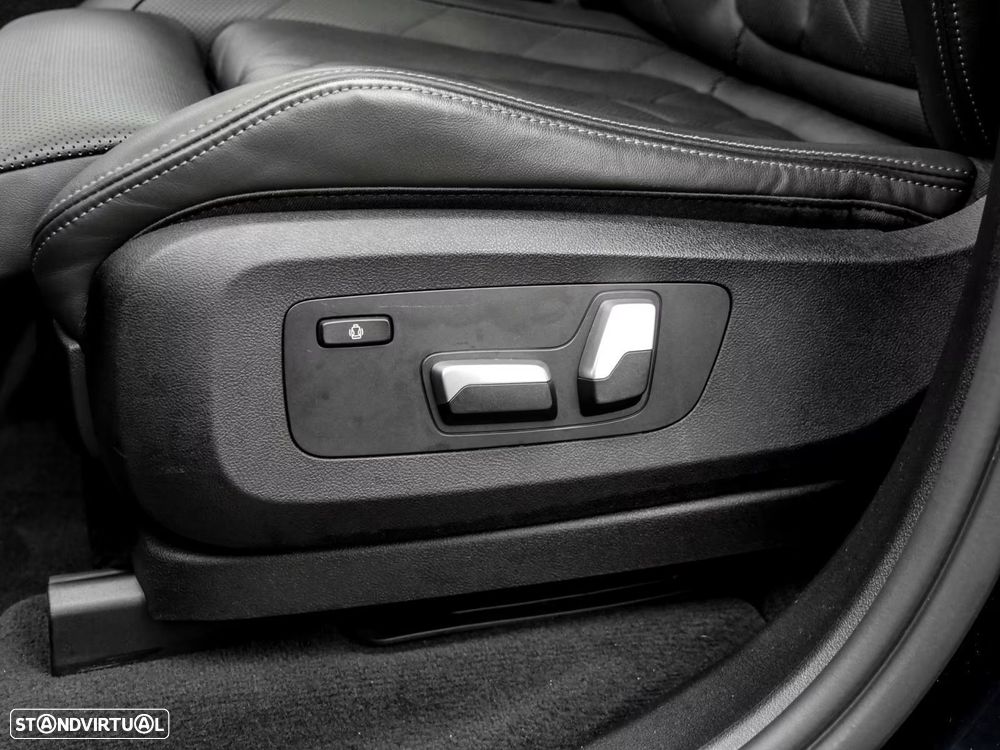 BMW X5 45 e xDrive Pack M - 12