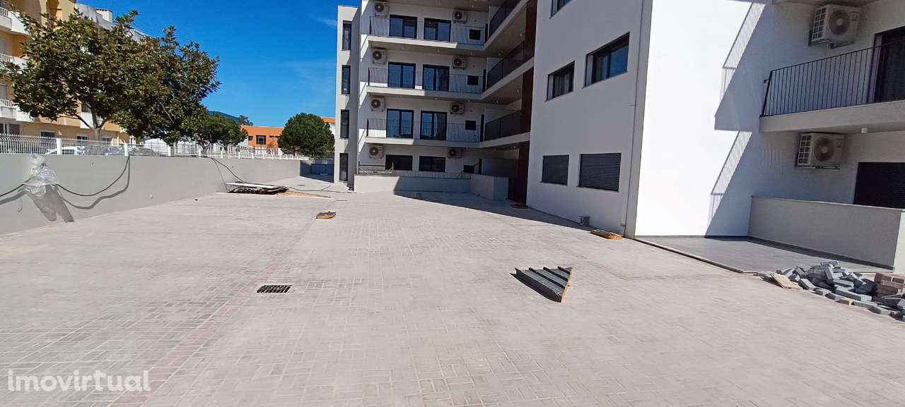 Apartamento T3 – 1.º Andar com Vista Piscina | Condomínio Privado - Grande imagem: 5/25