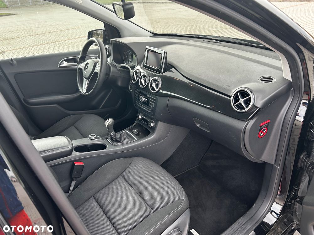 Mercedes-Benz Klasa B 180 CDI - 13