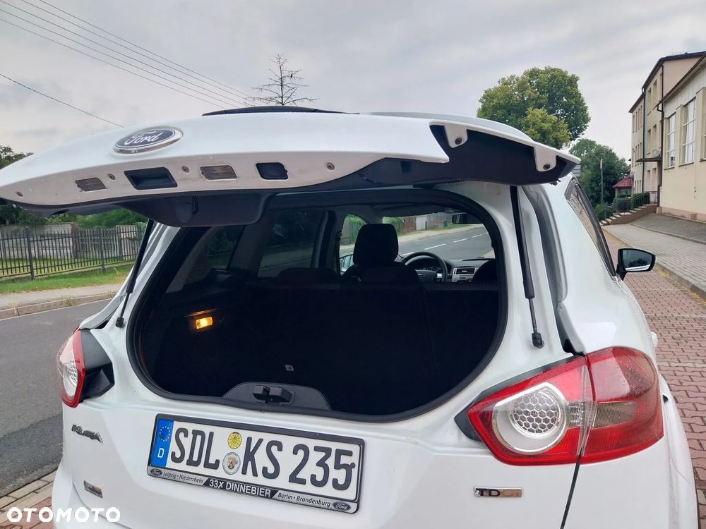 Ford Kuga - 14