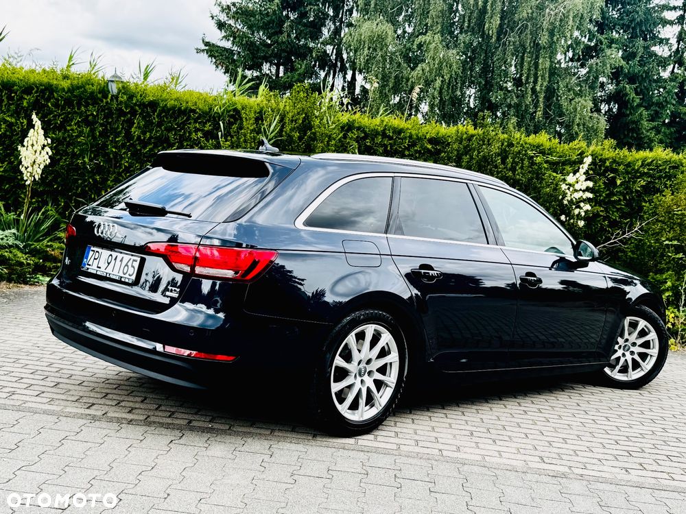 Audi A4 Avant 2.0 TDI ultra S tronic - 25