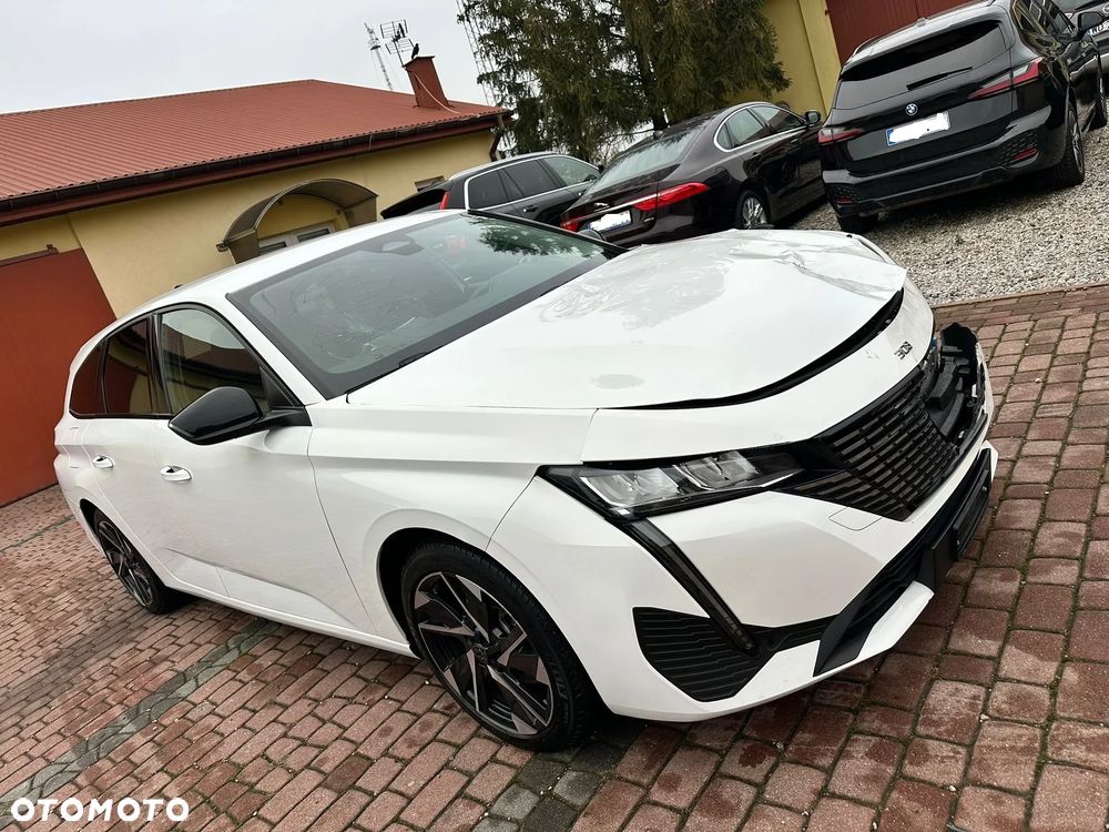 Peugeot 308 BlueHDi 130 EAT8 Allure - 3