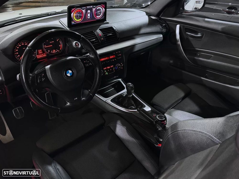 BMW 118 d Pack M - 6