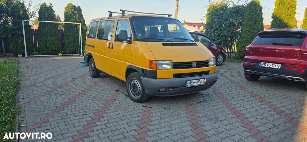 Volkswagen Transporter - 2