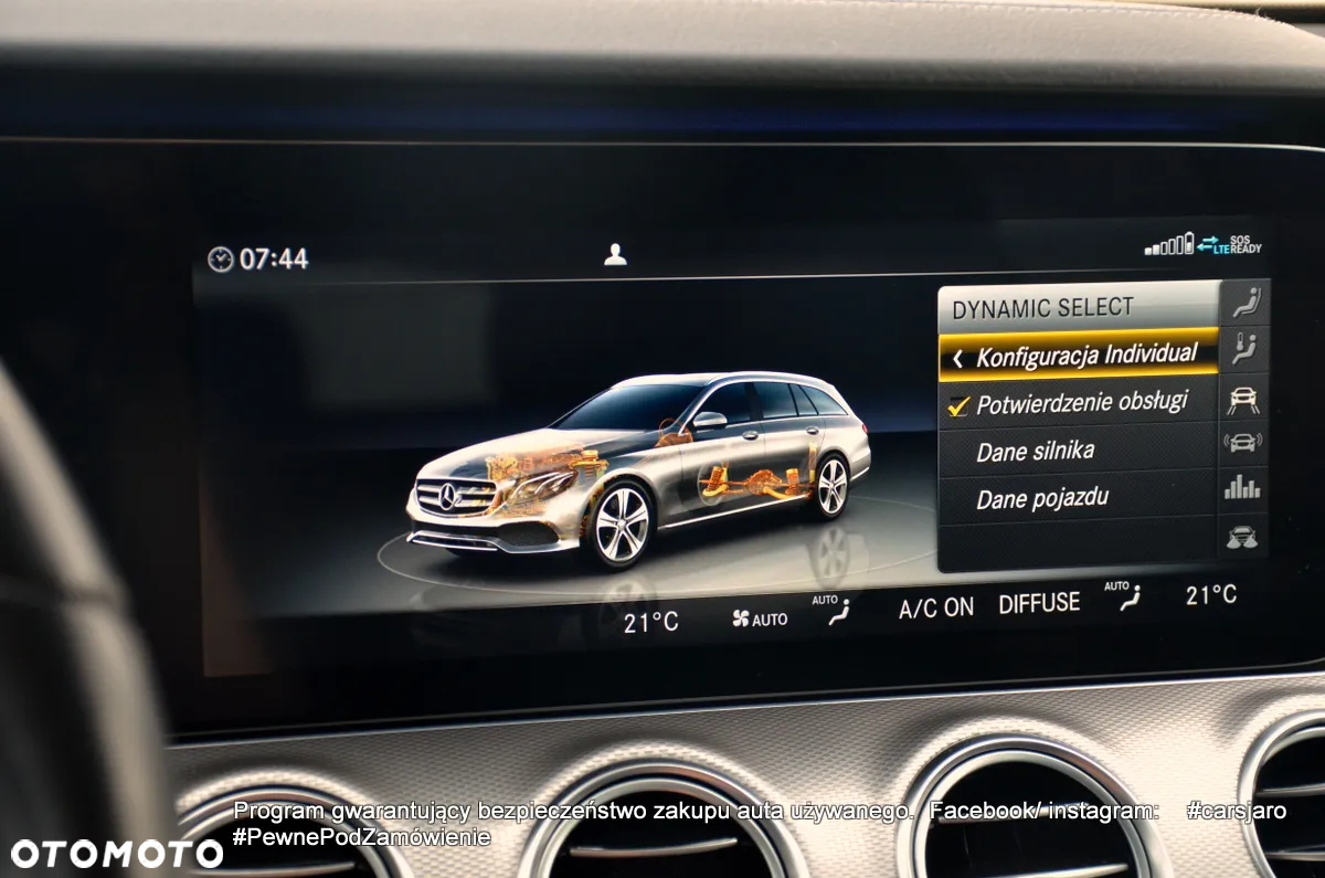 Mercedes-Benz Klasa E 220 d 4Matic T 9G-TRONIC Exclusive - 31
