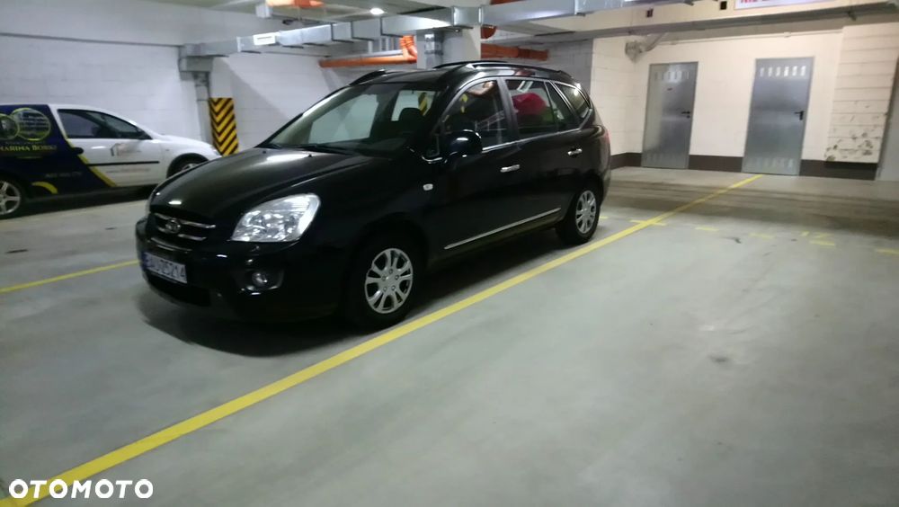 Kia Carens 2.0 CRDi Freedom - 13