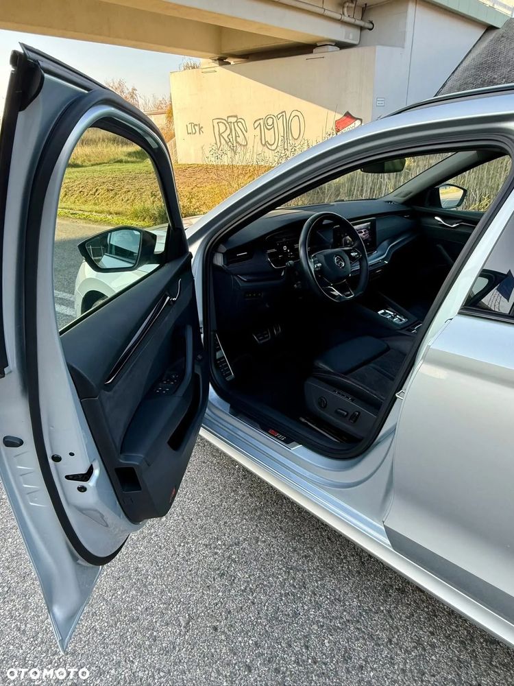 Skoda Octavia 2.0 TDI DSG 4x4 RS Plus - 18