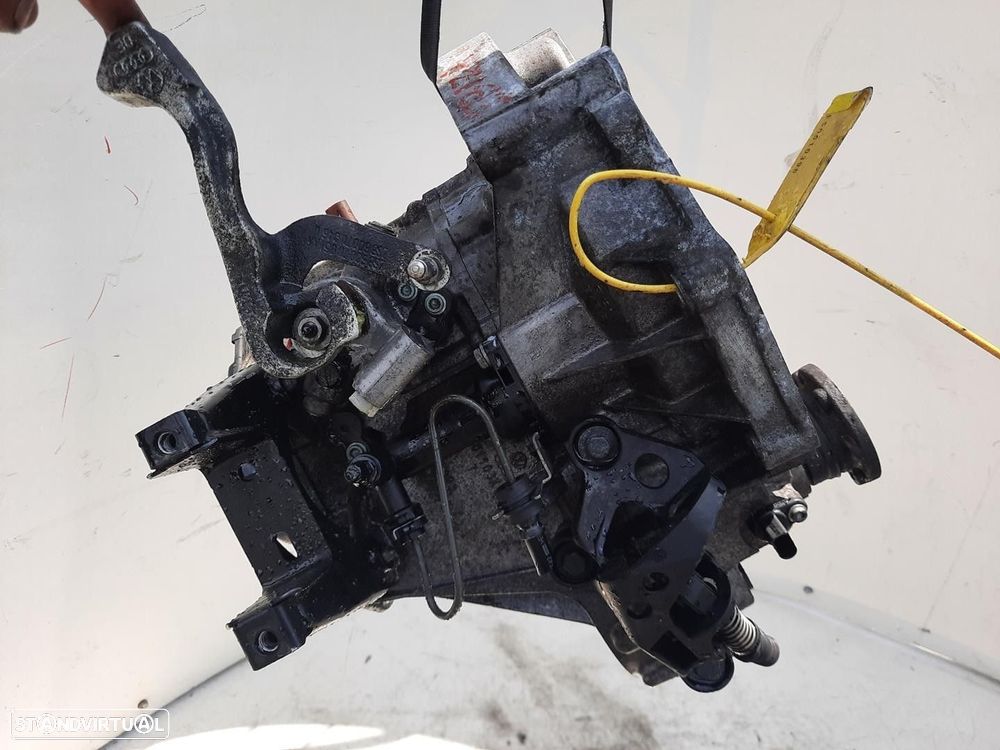 CAIXA VELOCIDADES SEAT IBIZA IV 2005 - - 2