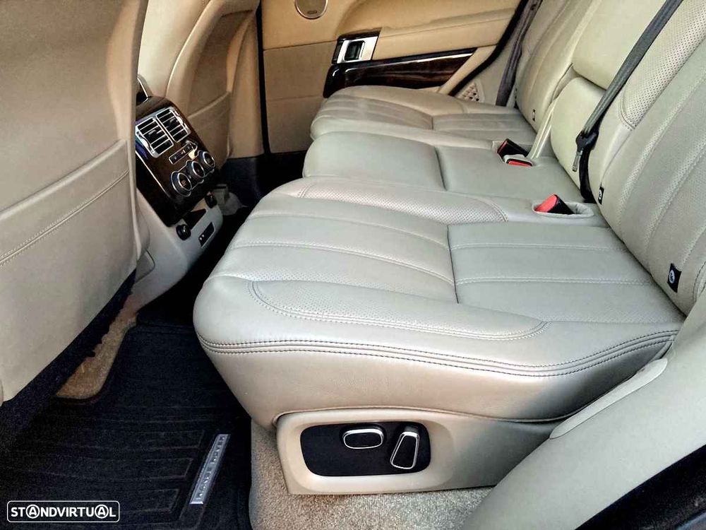 Land Rover Range Rover 4.4 SDV8 Autobiography - 23