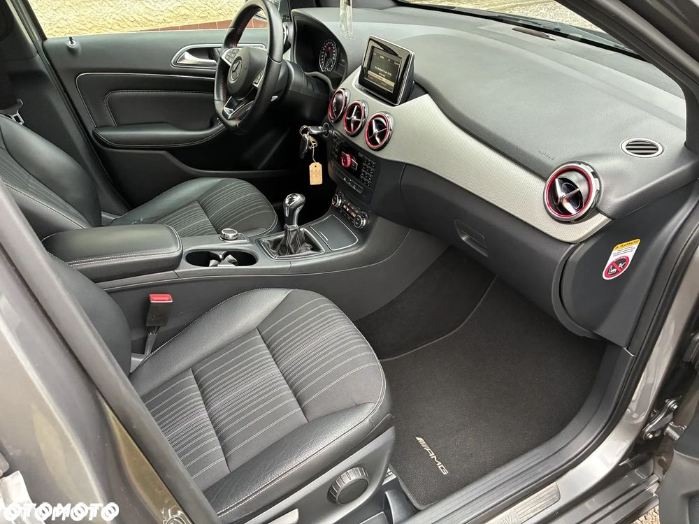 Mercedes-Benz Klasa B 180 BlueEFFICIENCY Edition - 15