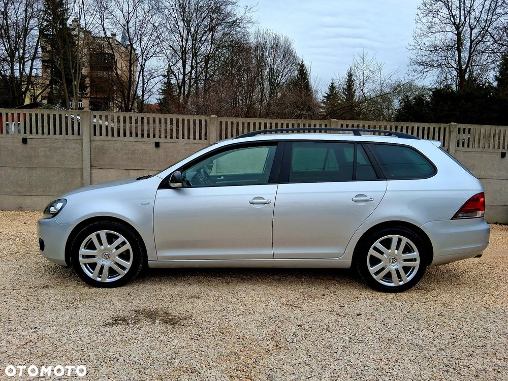 Volkswagen Golf 2.0 TDI DPF MATCH - 6