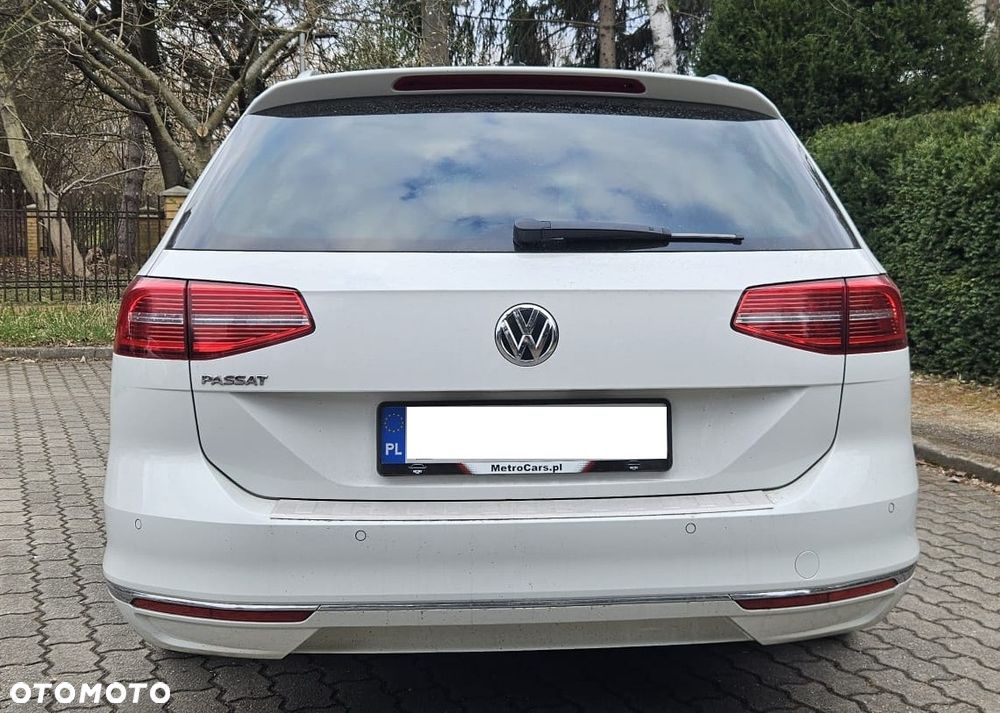 Volkswagen Passat - 5