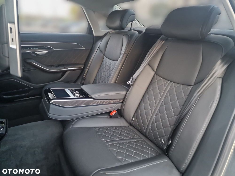 Audi A8 - 17