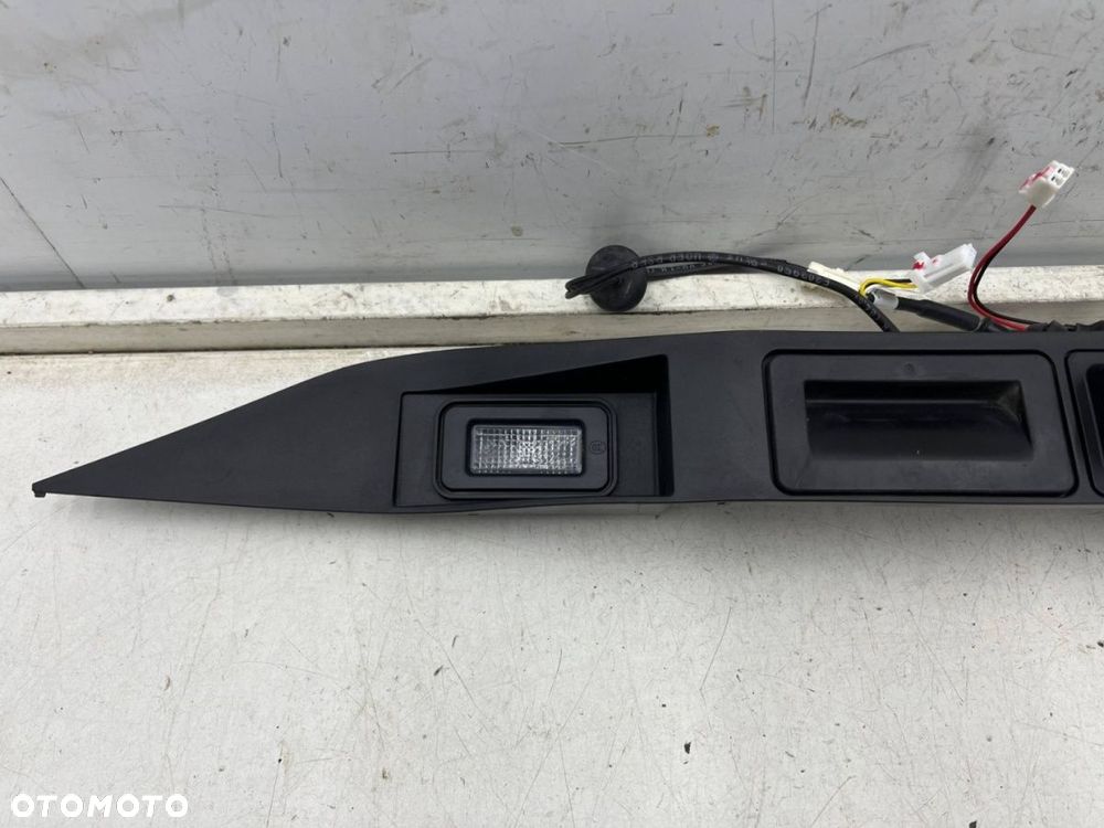 Listwa MG 4 MG4 Mulan Electric 22r.- kamera przycisk lampki podświetlenia blenda klapy bagażnika - 4