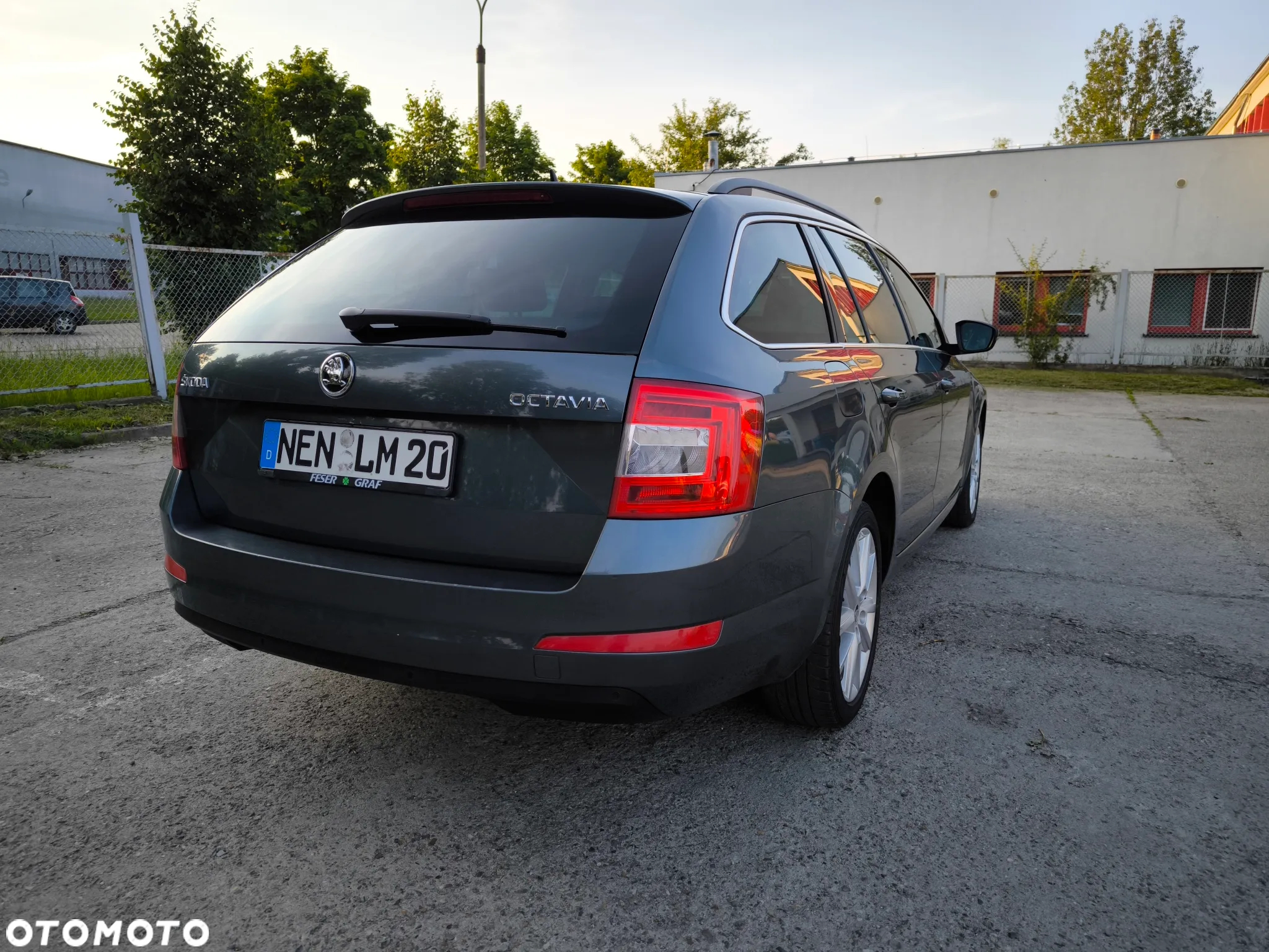 Skoda Octavia Combi 2.0 TDI Style - 9