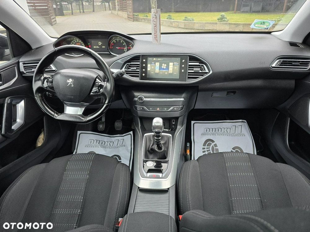 Peugeot 308 - 26