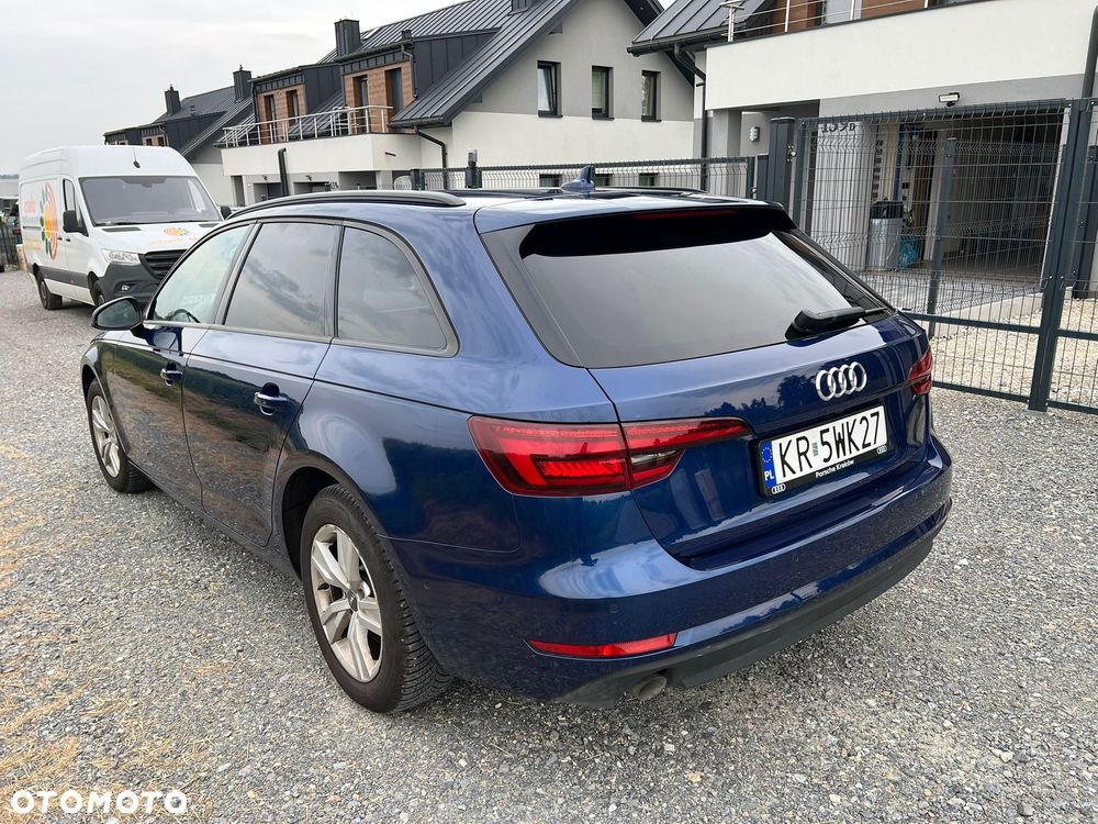 Audi A4 Avant 2.0 TDI S tronic - 2