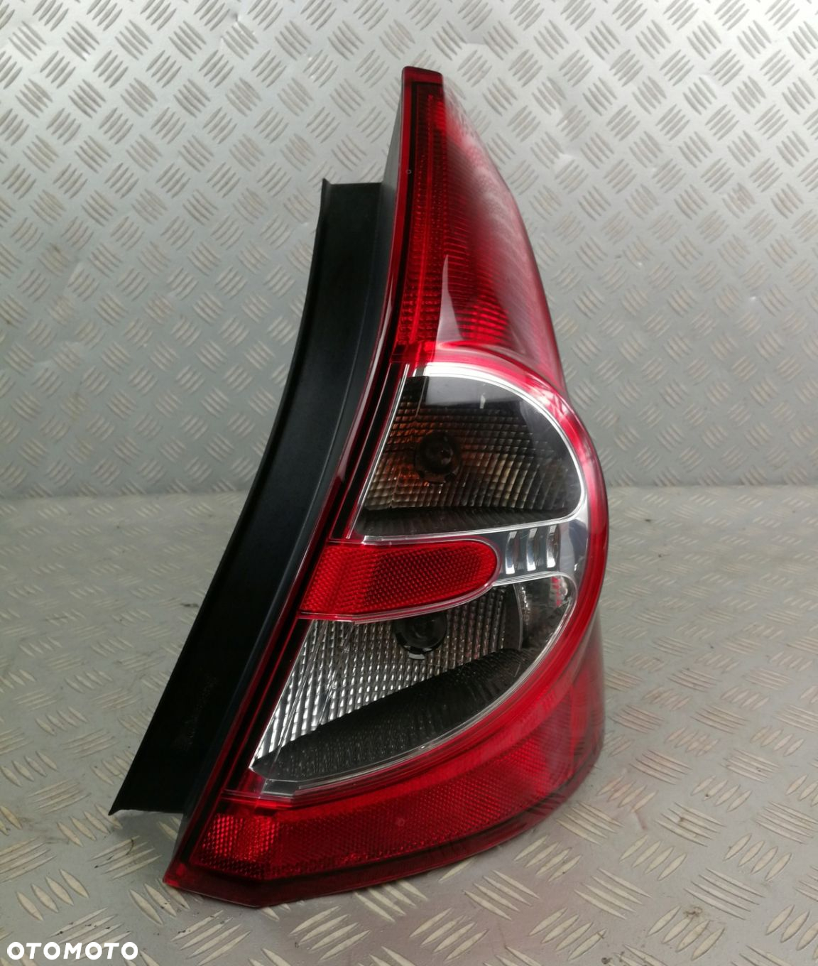 8200734824 lampa prawa prawy tył tylna DACIA SANDERO I 1 2008-2012 EUROPA - 3
