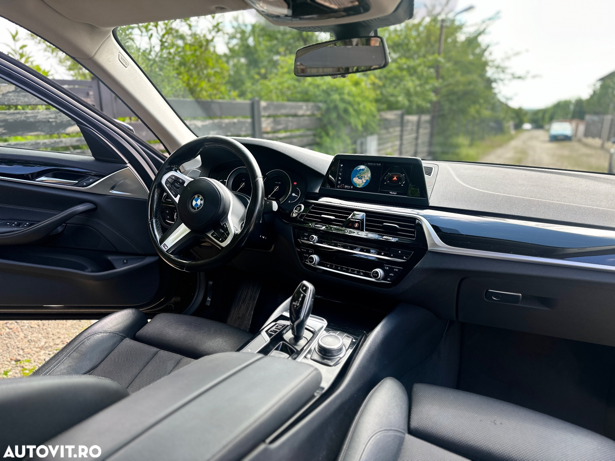 BMW Seria 5 520d AT - 8