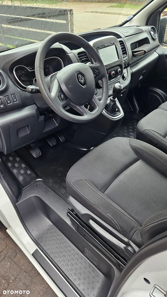Renault TRAFIC - 16