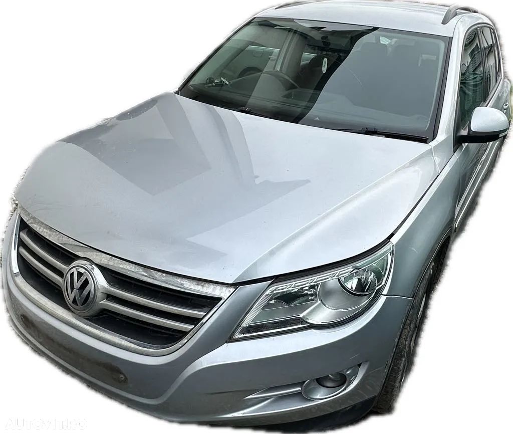Dezmembrez vw tiguan 2.0 tdi tip CBAB cutie automata MKD culoare la7w - 1