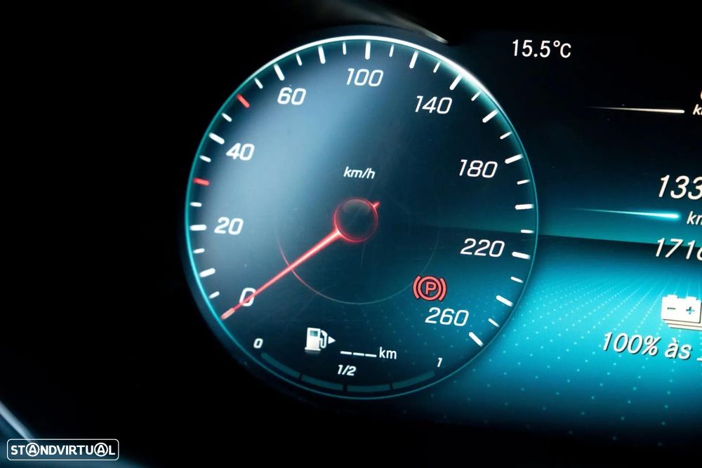 Mercedes-Benz C 300 de AMG Line - 17