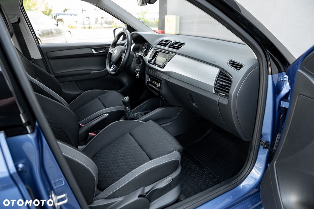Skoda Fabia - 24