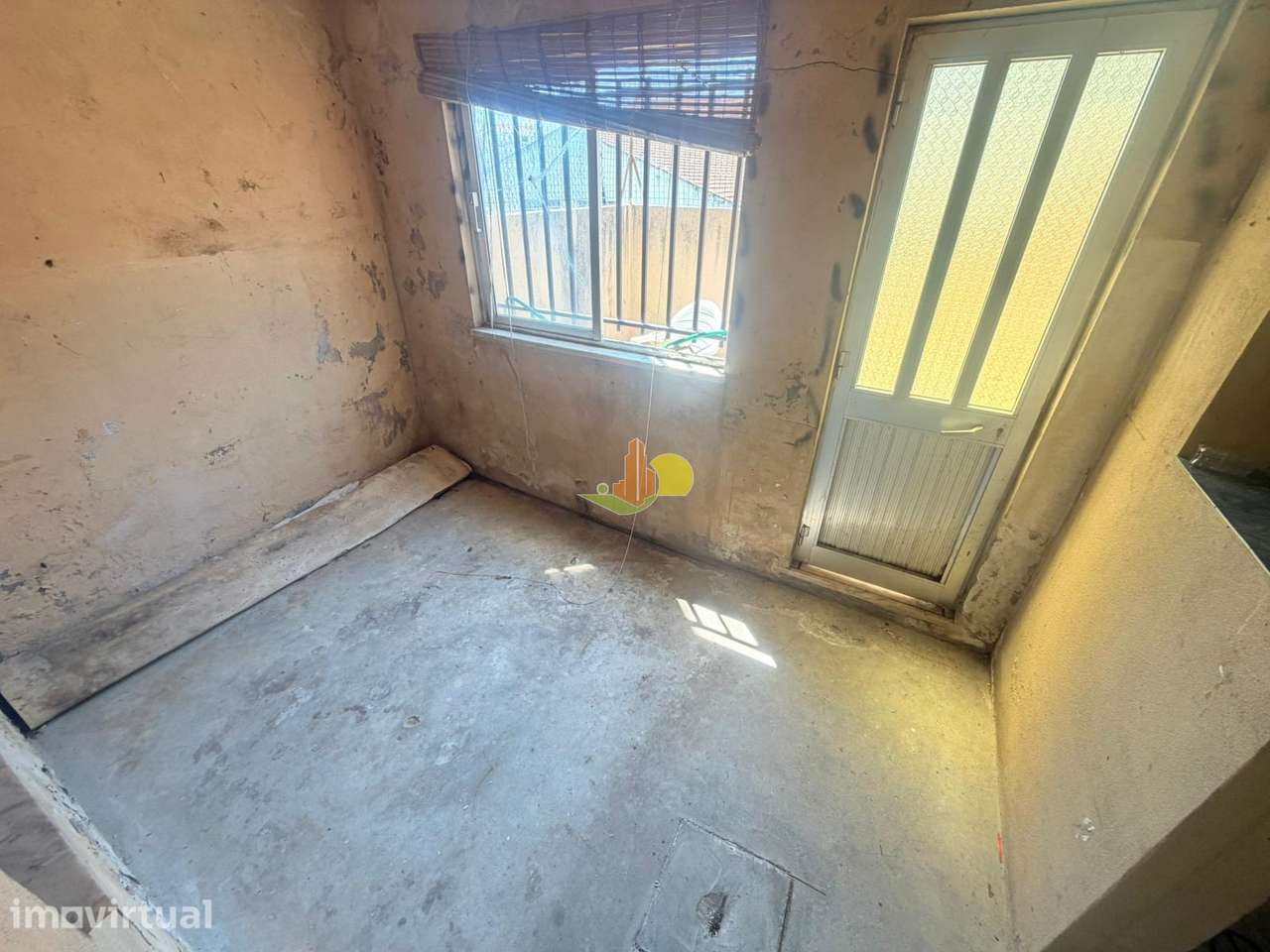 Moradia no centro da cidade com garagem - Grande imagem: 5/26