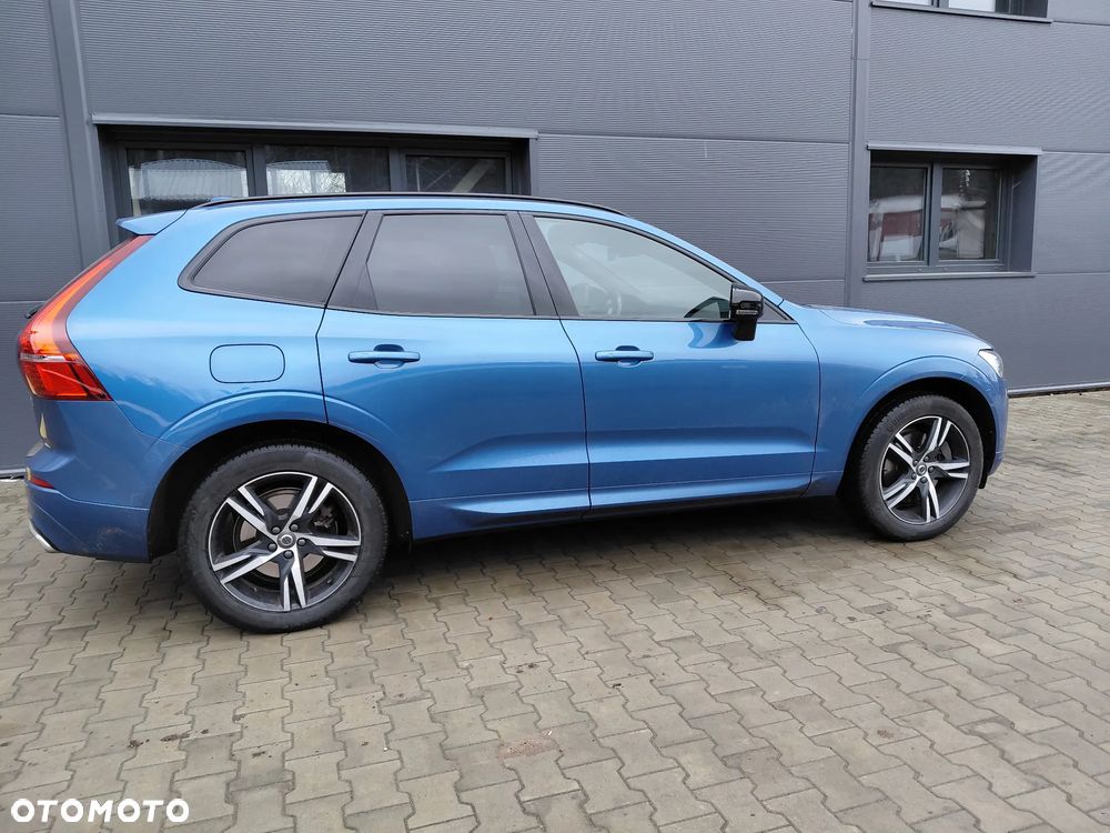 Volvo XC 60 B5 D AWD R-Design - 31