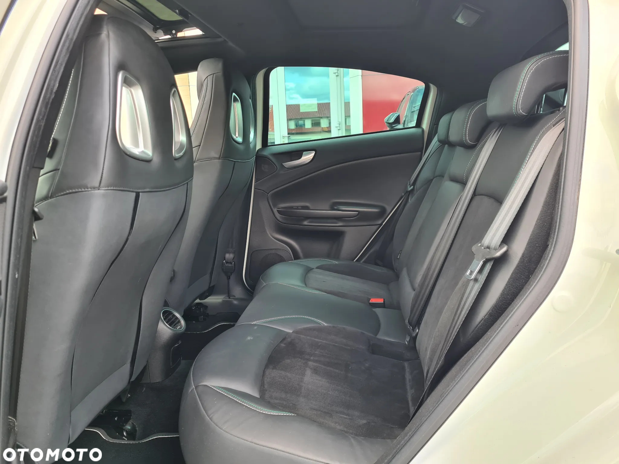 Alfa Romeo Giulietta 1750 TBi QV TCT - 24