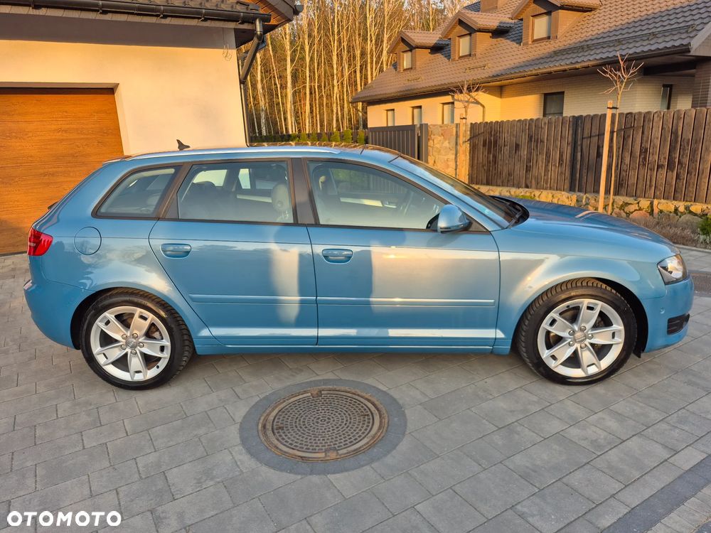 Audi A3 Sportback 1.4 TFSI S tronic Attraction - 29