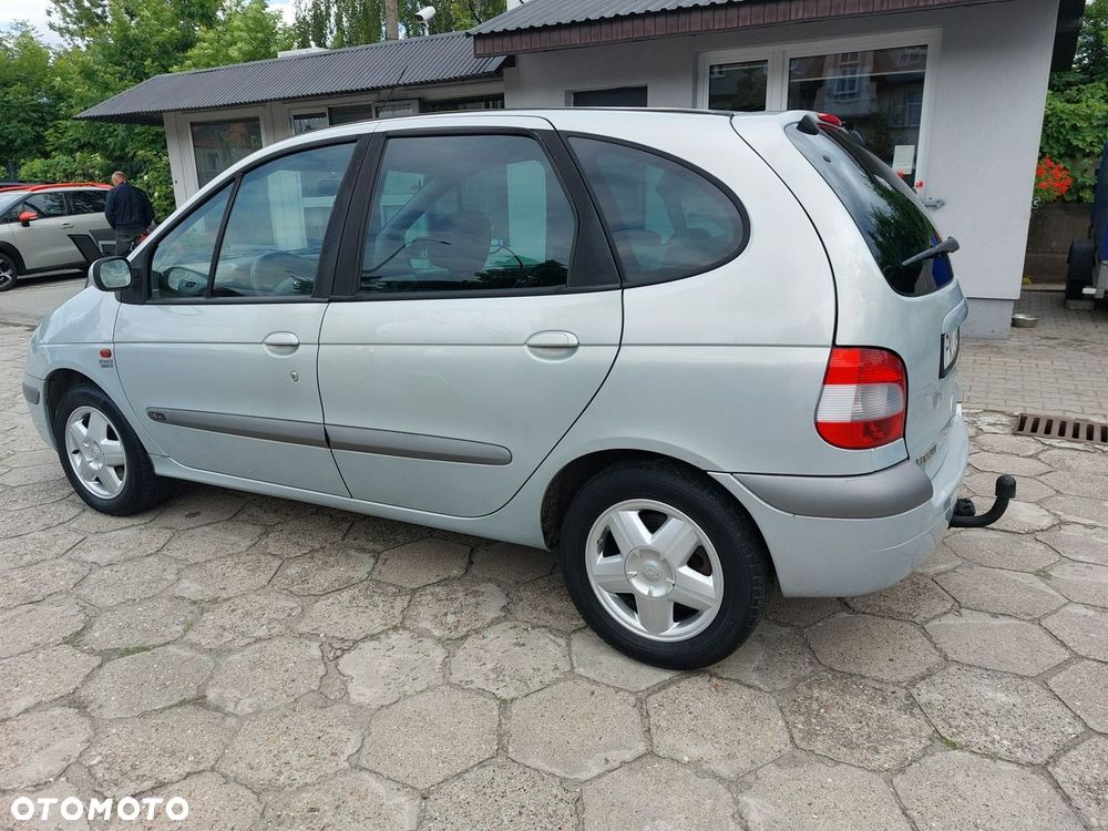 Renault Scenic - 5