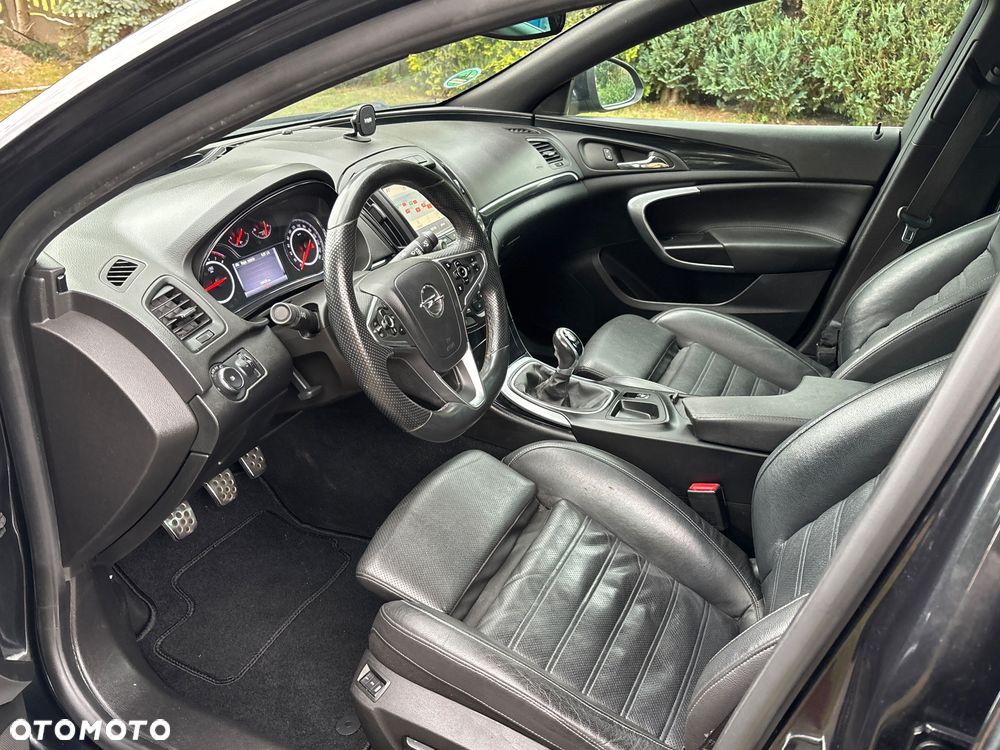 Opel Insignia 2.0 T Cosmo S&S - 34