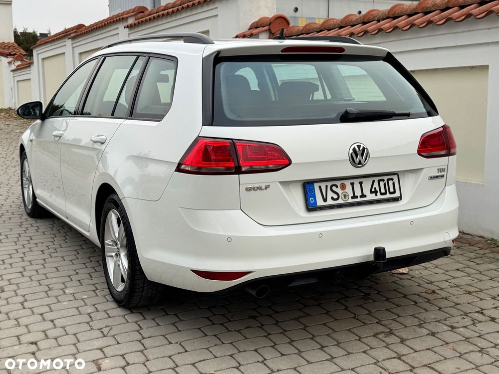 Volkswagen Golf - 37