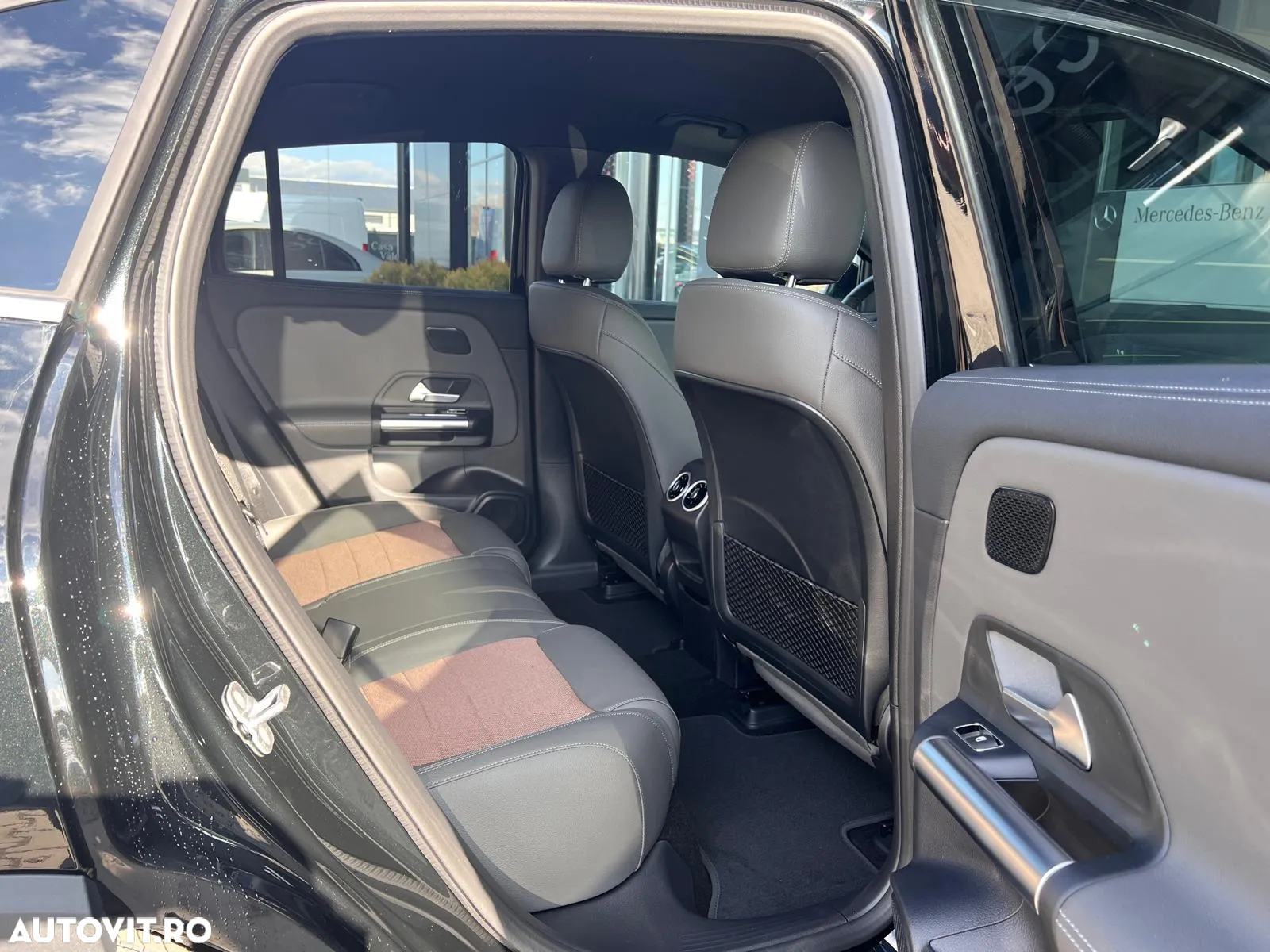 Mercedes-Benz EQA 250+ - 8