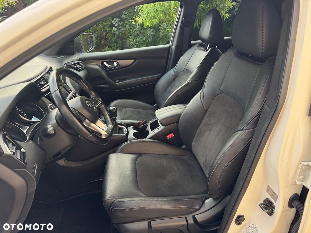 Nissan Qashqai 1.3 DIG-T N-Tec - 19