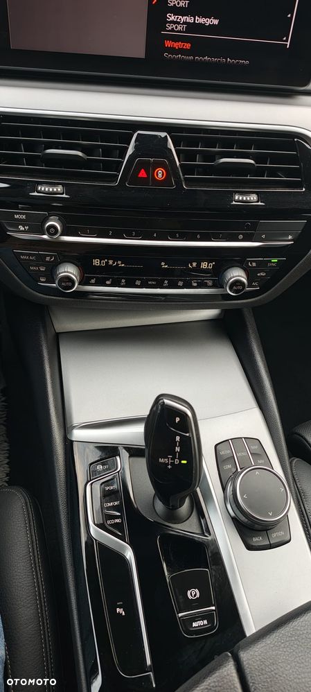 BMW Seria 5 540d xDrive M Sport Edition - 25