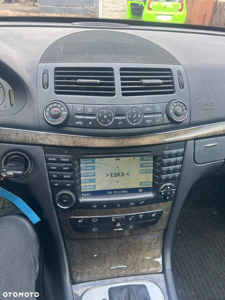 Mercedes-Benz Klasa E 280 CDI 4Matic Automatik Avantgarde DPF - 13