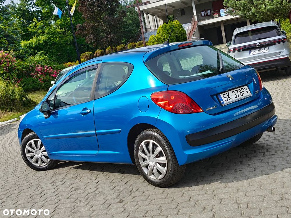Peugeot 207 - 3