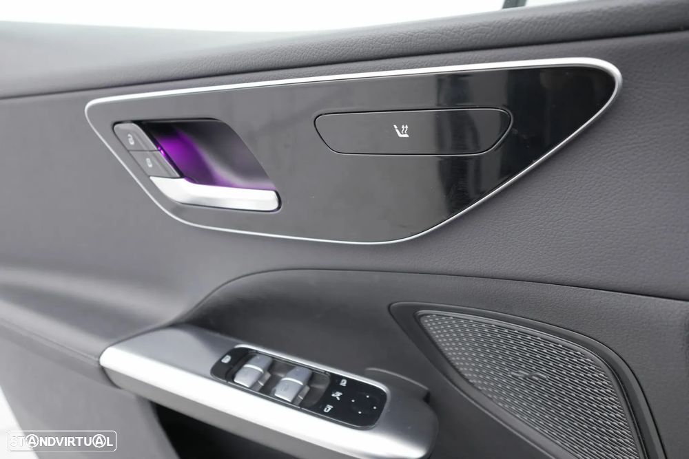 Mercedes-Benz C 300 de Avantgarde - 19