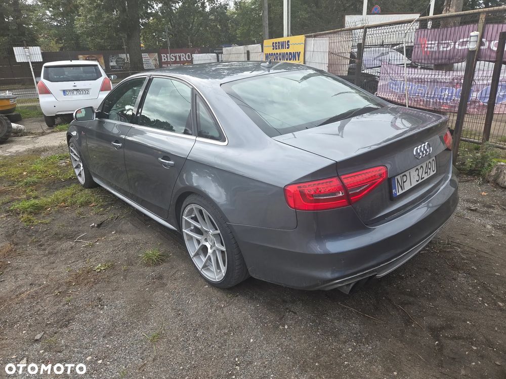 Audi S4 Limousine Standard - 11