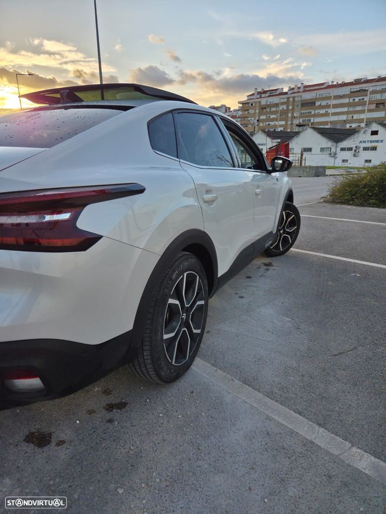 Citroën e-C4 X Shine - 5