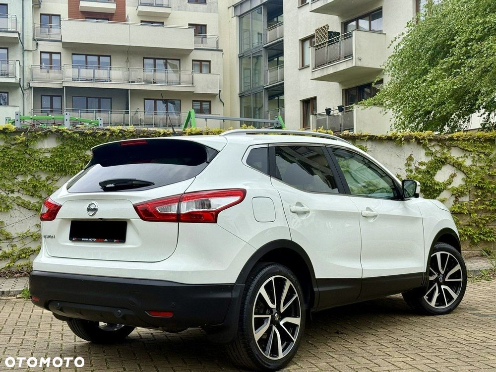 Nissan Qashqai 1.5 dCi Tekna - 4