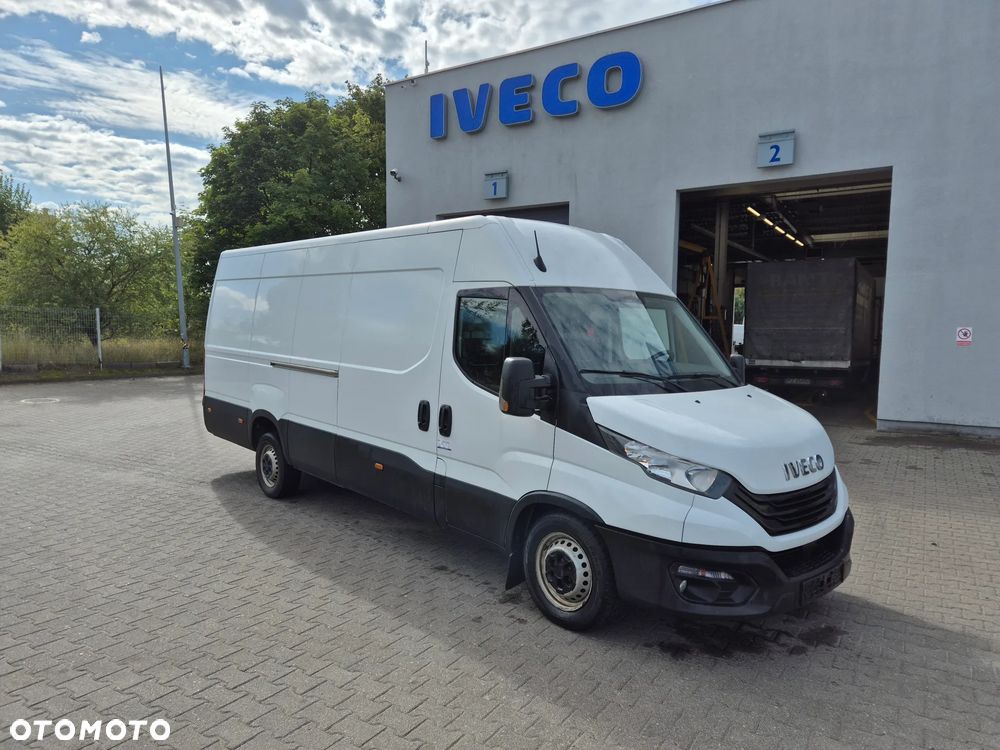Iveco 35S18V (32726) - 3