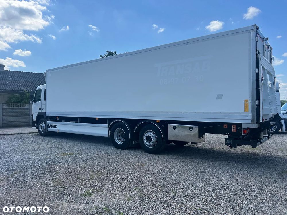Volvo FM 370 / 6x2 / Chłodnia / Winda / - 14